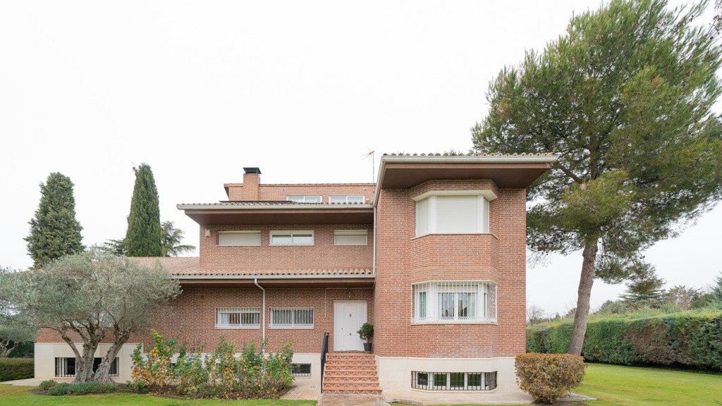 Villa a Prado Norte, Madrid, Spagna 6 camere da letto, 601 mq. N° 107463