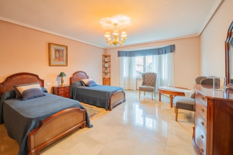 Villa à vendre Prado Norte, Madrid, Espagne, 6 chambres, 601 m2 No. 107463 - photo 22