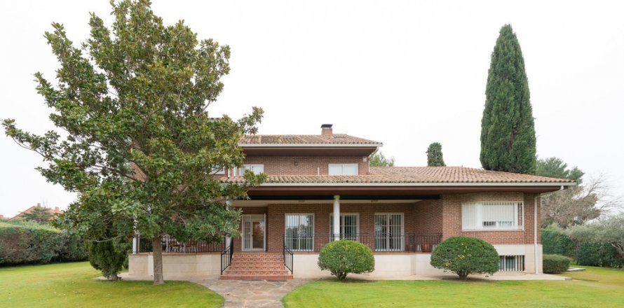 Villa Prado Norte, Madrid, Espagne 6 chambres, 601 m2 No. 107463