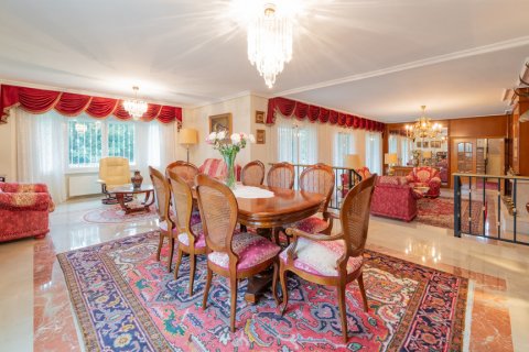 Villa à vendre Prado Norte, Madrid, Espagne, 6 chambres, 601 m2 No. 107463 - photo 12