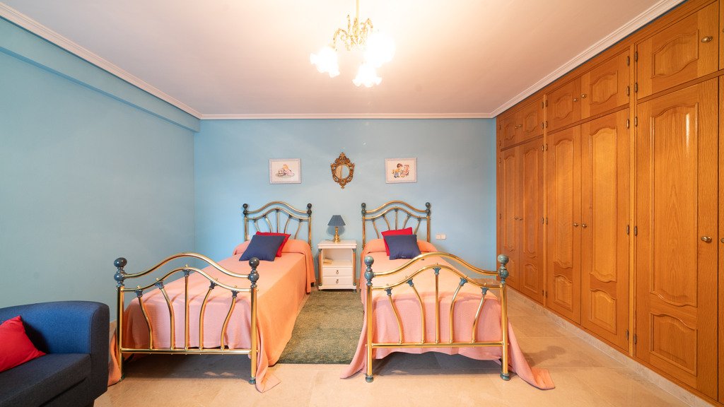 Villa a Prado Norte, Madrid, Spagna 6 camere da letto, 601 mq. N° 107463