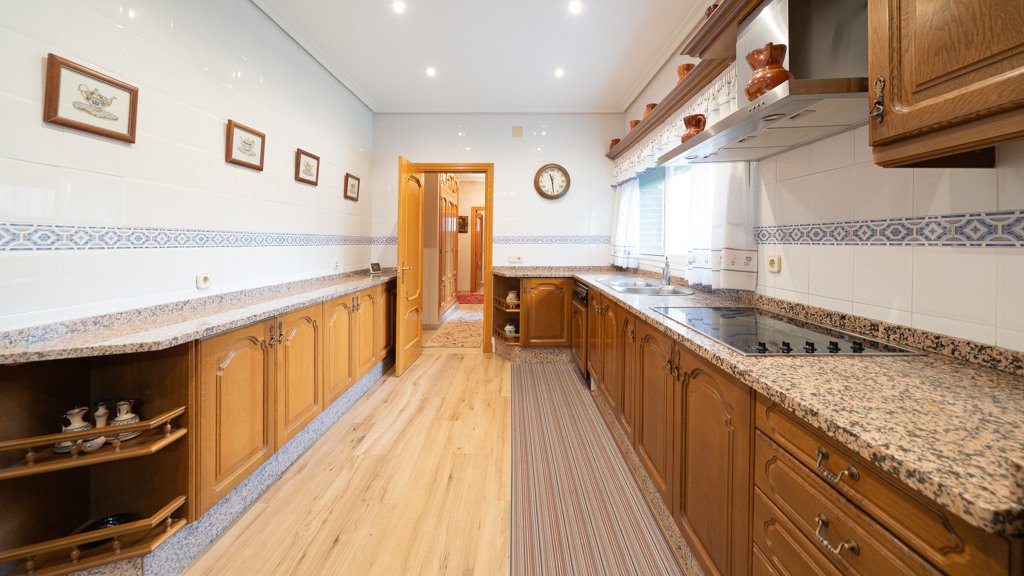 Villa a Prado Norte, Madrid, Spagna 6 camere da letto, 601 mq. N° 107463