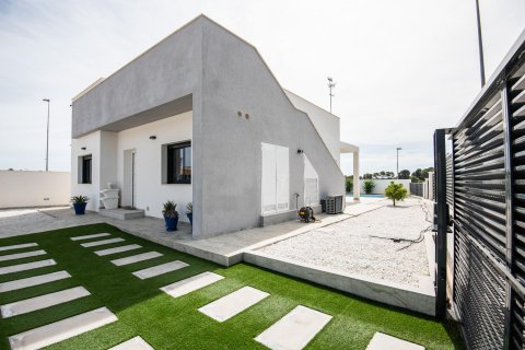 Apartment for sale Pinar De Campoverde, Alicante, Spain 3 bedrooms, 106 sq.m. No. 109398 - photo 2