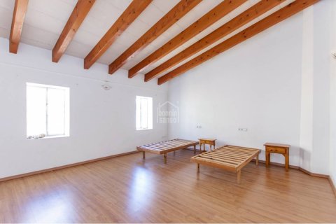 Casa adosada en venta en Mahon, Menorca, España 6 dormitorios, 266 m2 No. 88876 - foto 12