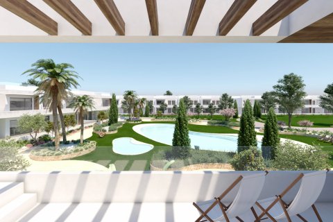Bungalow for sale Torrevieja, Alicante, Spain 2 bedrooms, 98 sq.m. No. 109990 - photo 11