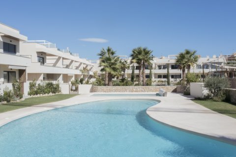 Apartment for sale in Torrevieja, Alicante, Spain 2 bedrooms, 102 sq.m. No. 109991 - photo 29