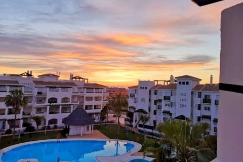 Takvåning till salu Manilva, Malaga, Spanien 2 sovrum, 85 kvm. Nr. 109730 - foto 12