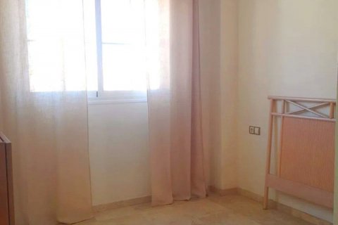 Takvåning till salu Manilva, Malaga, Spanien 2 sovrum, 85 kvm. Nr. 109730 - foto 4