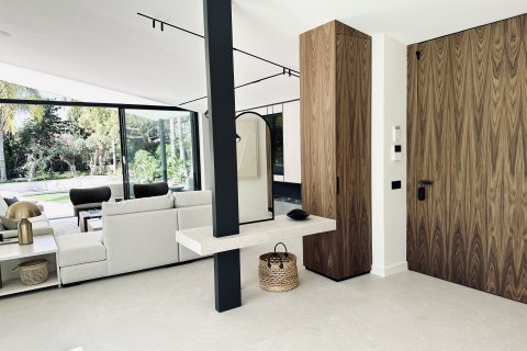 Villa for sale Marbella, Malaga, Spain 5 bedrooms, 717 sq.m. No. 109737 - photo 17