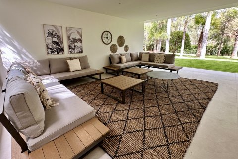 Villa for sale Marbella, Malaga, Spain 5 bedrooms, 717 sq.m. No. 109737 - photo 4