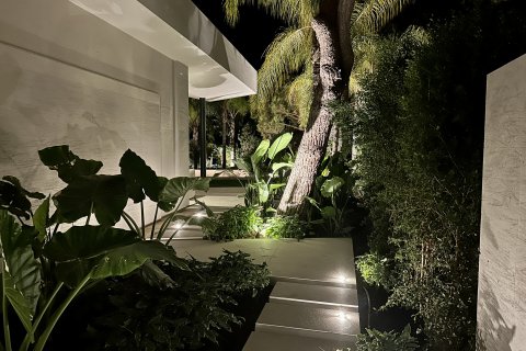 Villa for sale Marbella, Malaga, Spain 5 bedrooms, 717 sq.m. No. 109737 - photo 11