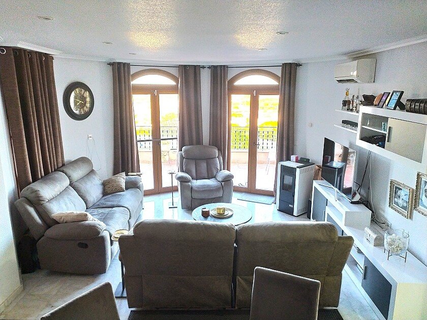 Villa i San Miguel de Salinas, Alicante, Spanien 4 sovrum, 160 kvm. Nr. 111283