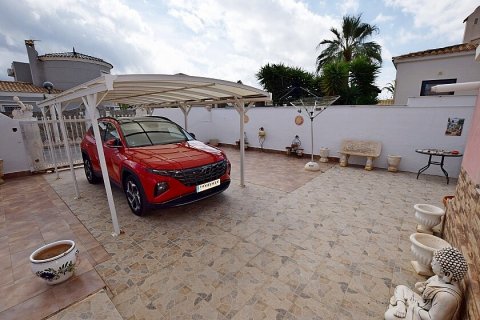Villa for sale Cabo Roig, Alicante, Spain 3 bedrooms, 110 sq.m. No. 111288 - photo 7
