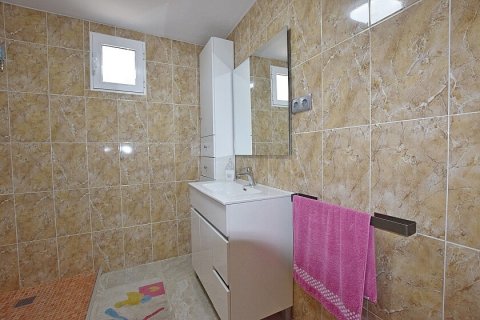 Māja pārdošanā Dolores, Alicante, Spānijā 3 istabas, 200 m2 Nr. 111280 - attēls 21