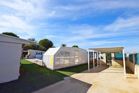 House for sale Rojales, Alicante, Spain 8 bedrooms, 308 sq.m. No. 111289 - photo 8