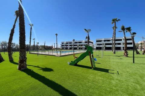 Продажа квартиры в Гуардамар-дель-Сегура, Аликанте, Испания 3 спальни, 82м2 №112309 - фото 22