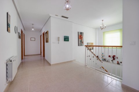Villa till salu Alicante, Spanien 5 sovrum, 352 kvm. Nr. 112302 - foto 27