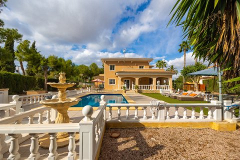 Villa till salu Alicante, Spanien 5 sovrum, 352 kvm. Nr. 112302 - foto 30