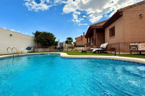 Продажа виллы Мутксамель, Аликанте, Испания 6 спален, 450м2 №117771 - фото 6