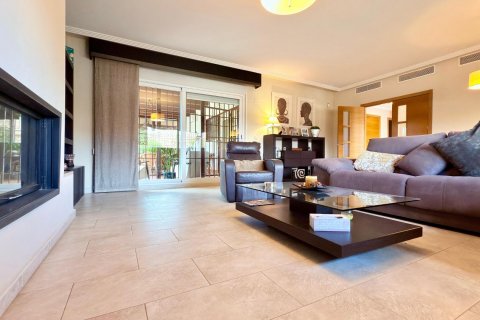 Продажа виллы Мутксамель, Аликанте, Испания 6 спален, 450м2 №117771 - фото 23
