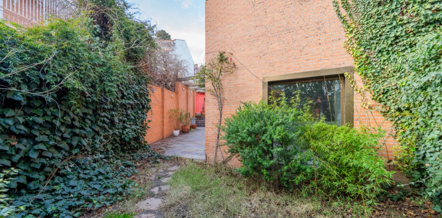 House Madrid, Spain 4 bedrooms, 287 sq.m. No. 107897