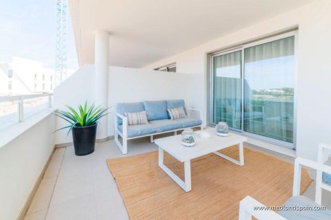 Wohnung zum Verkauf Estepona, Malaga, Spanien 3 Schlafzimmer, 89.9 m2 Nr. 53004 - Foto 10