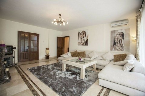 Casa in vendita Marbella, Malaga, Spagna 5 camere da letto, 356 mq. N° 22401 - foto 9