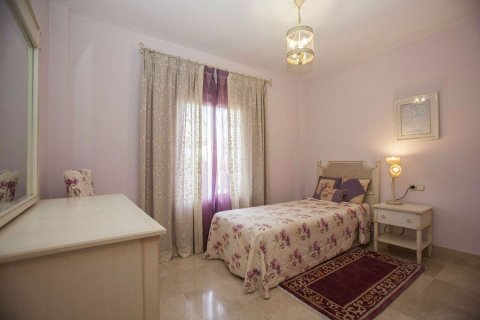 Casa in vendita Marbella, Malaga, Spagna 5 camere da letto, 356 mq. N° 22401 - foto 4