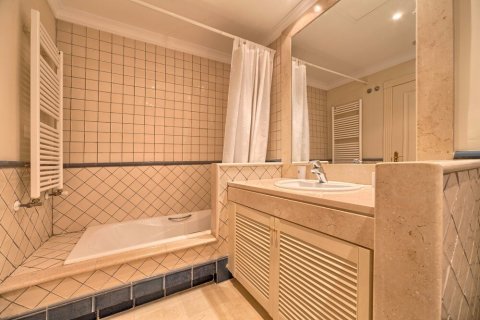 Talo myytävänä Marbella, Malaga, Espanja, 6 makuuhuonetta, 346 m2 No. 22430 - kuva 8