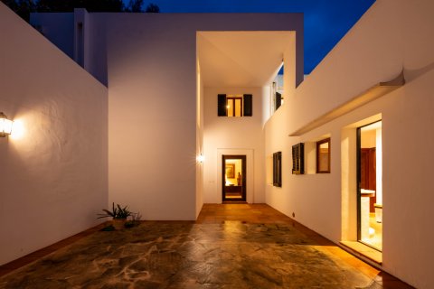 Villa for sale Cala D'or, Mallorca, Spain 7 bedrooms, 534 sq.m. No. 113490 - photo 17