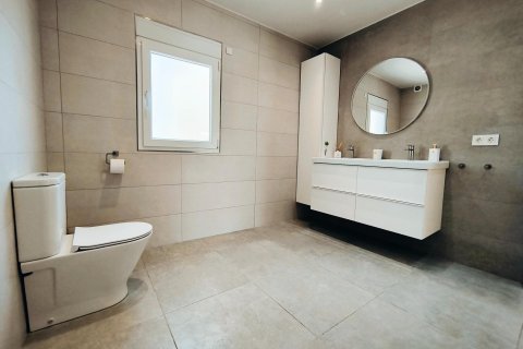 Продажа виллы в Лос Балконес, Аликанте, Испания 5 спален, 220м2 №117099 - фото 29