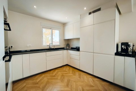 Продажа виллы в Лос Балконес, Аликанте, Испания 5 спален, 220м2 №117099 - фото 18
