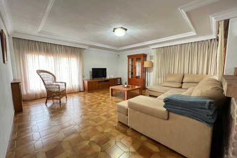 Villa for sale Campoamor, Alicante, Spain 4 bedrooms, 328 sq.m. No. 117101 - photo 29