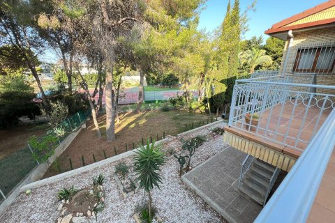 Villa for sale Campoamor, Alicante, Spain 4 bedrooms, 328 sq.m. No. 117101 - photo 15