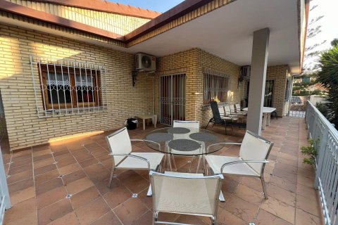 Villa for sale Campoamor, Alicante, Spain 4 bedrooms, 328 sq.m. No. 117101 - photo 11