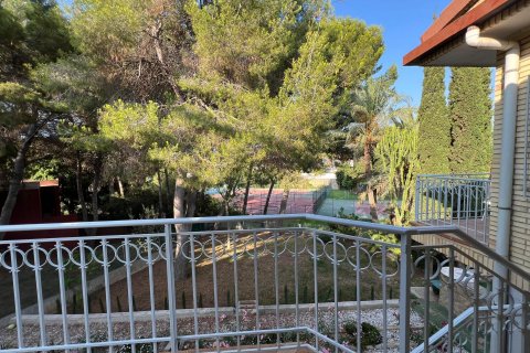 Villa for sale Campoamor, Alicante, Spain 4 bedrooms, 328 sq.m. No. 117101 - photo 17