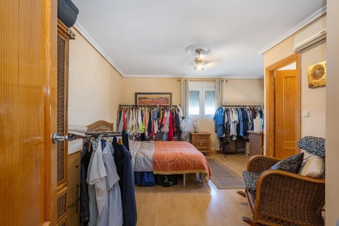 Продажа виллы в Лос Балконес, Аликанте, Испания 3 спальни, 340м2 №117092 - фото 25