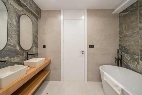 Wohnung zum Verkauf Madrid, Spanien 2 Schlafzimmer, 135 m2 Nr. 109226 - Foto 11