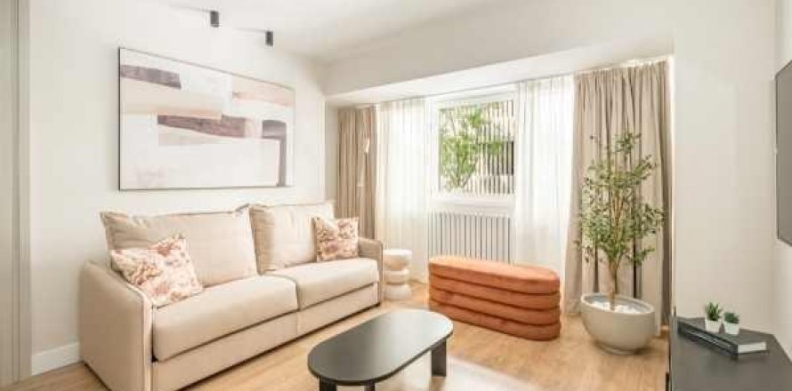 Wohnung Madrid, Spanien 2 Schlafzimmer, 135 m2 Nr. 109226