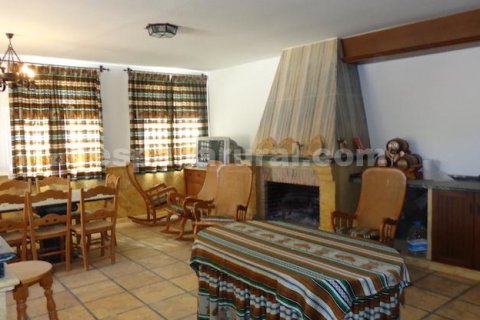 Villa till salu Purchena, Almeria, Spanien 5 sovrum, 200 kvm. Nr. 113125 - foto 4