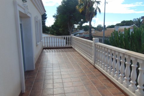 Villa for sale Cabo Roig, Alicante, Spain 5 bedrooms, 260 sq.m. No. 119132 - photo 14