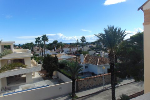Villa for sale Cabo Roig, Alicante, Spain 5 bedrooms, 260 sq.m. No. 119132 - photo 21
