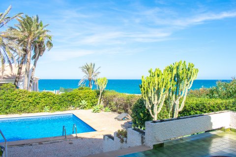 Villa en venta Cabo Roig, Alicante, España 5 dormitorios, 348 m2 No. 119131 - foto 1
