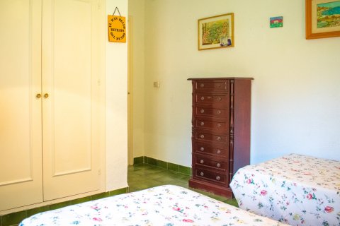 Villa en venta Cabo Roig, Alicante, España 5 dormitorios, 348 m2 No. 119131 - foto 2