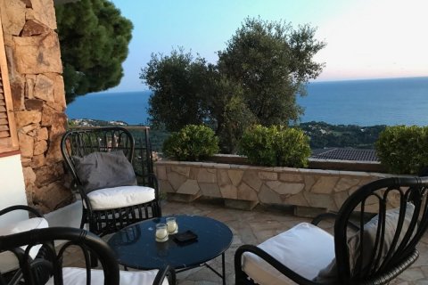 Talo myytävänä Lloret de Mar, Girona, Espanja, 6 makuuhuonetta, 442 m2 No. 22925 - kuva 27