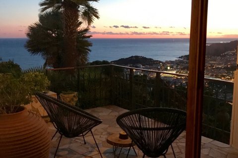 Talo myytävänä Lloret de Mar, Girona, Espanja, 6 makuuhuonetta, 442 m2 No. 22925 - kuva 30