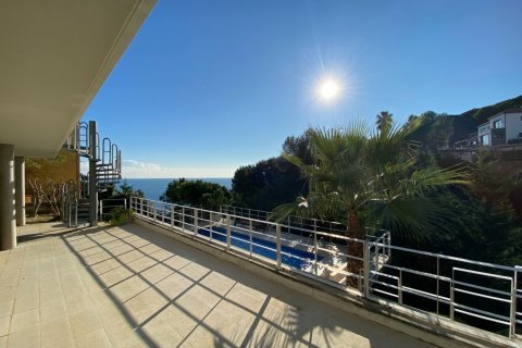 House for sale Lloret de Mar, Girona, Spain 4 bedrooms, 281 sq.m. No. 22926 - photo 29