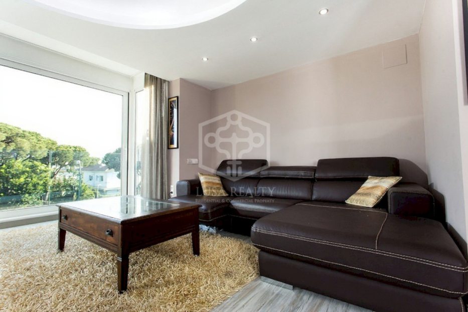 Villa a Castelldefels, Barcelona, Spagna 7 camere da letto, 860 mq. N° 94445