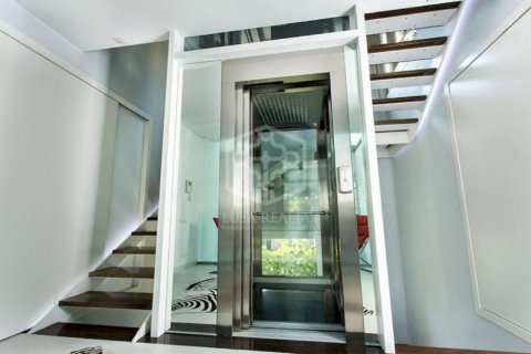 Huvila myytävänä Castelldefels, Barcelona, Espanja, 7 makuuhuonetta, 1000 m2 No. 94445 - kuva 12