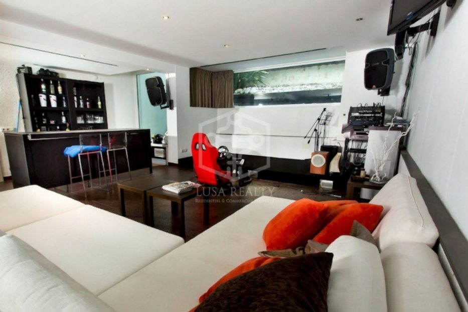 Villa a Castelldefels, Barcelona, Spagna 7 camere da letto, 860 mq. N° 94445